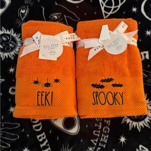 Rae Dunn Orange Eek and Spooky Halloween Hand Towels Sets